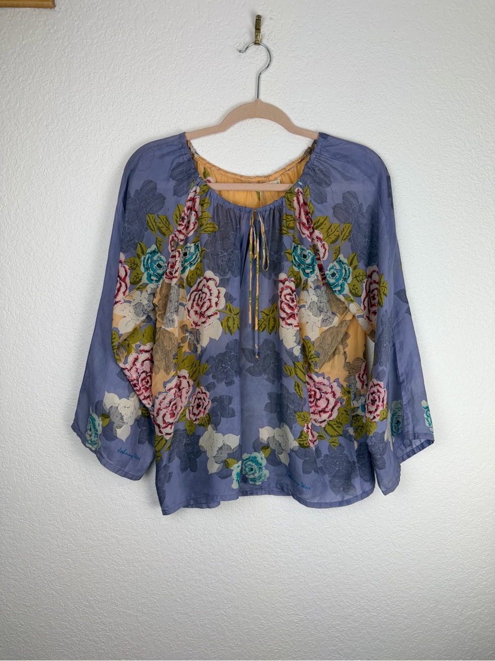 Johnny Was Silk Graphic Floral Printed Neck Tie Flowy Top Purple XS - Picture 10 of 10